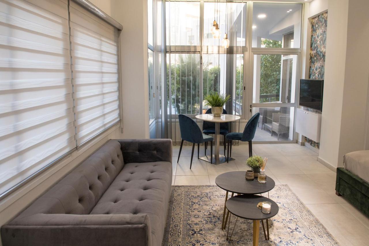 Skin Suites-Luxury Living นิโคเซีย ภายนอก รูปภาพ