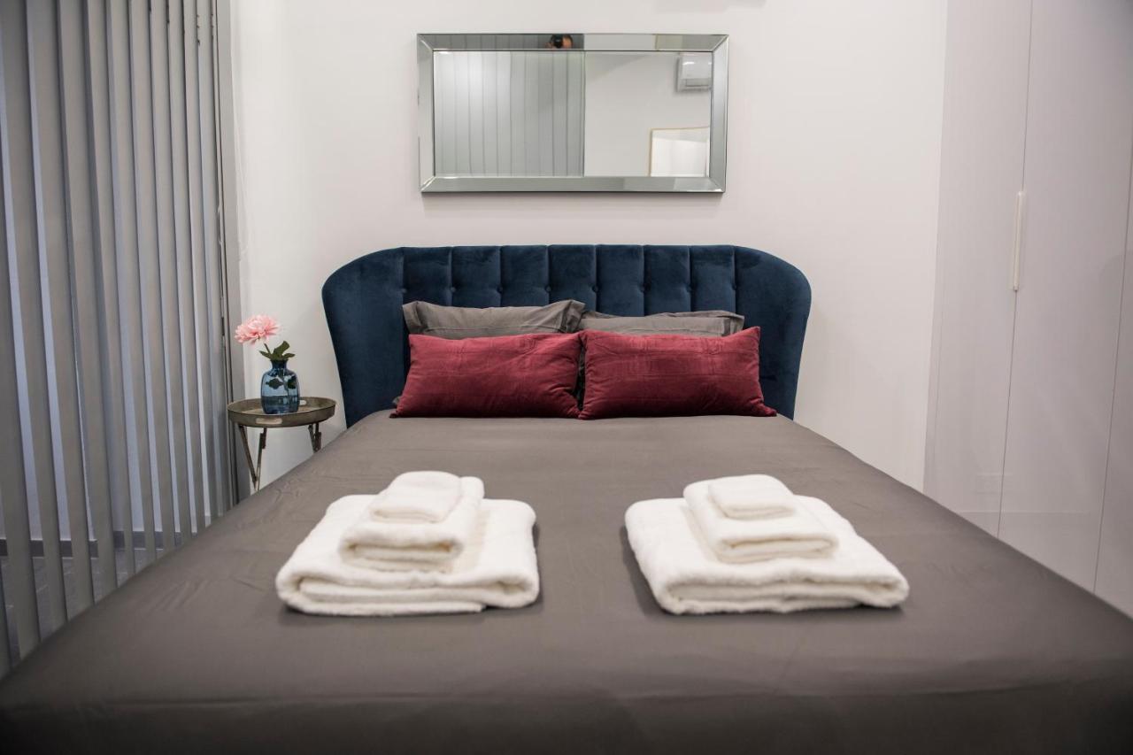 Skin Suites-Luxury Living นิโคเซีย ภายนอก รูปภาพ
