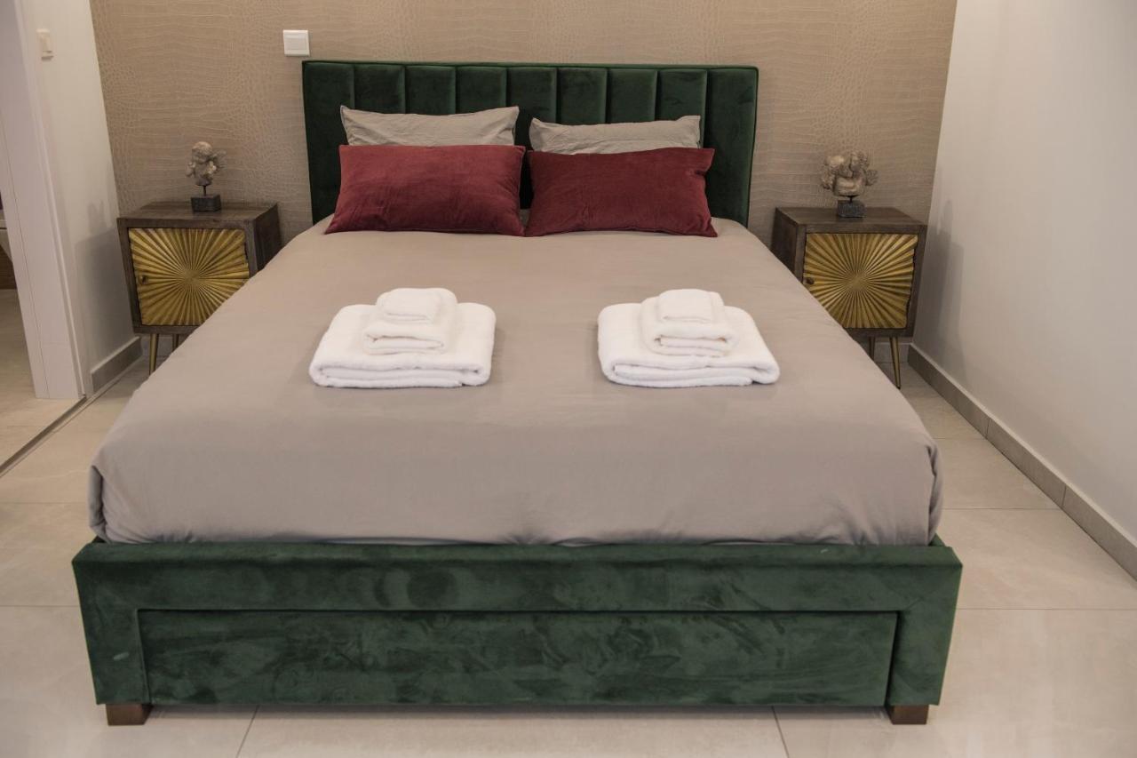 Skin Suites-Luxury Living นิโคเซีย ภายนอก รูปภาพ